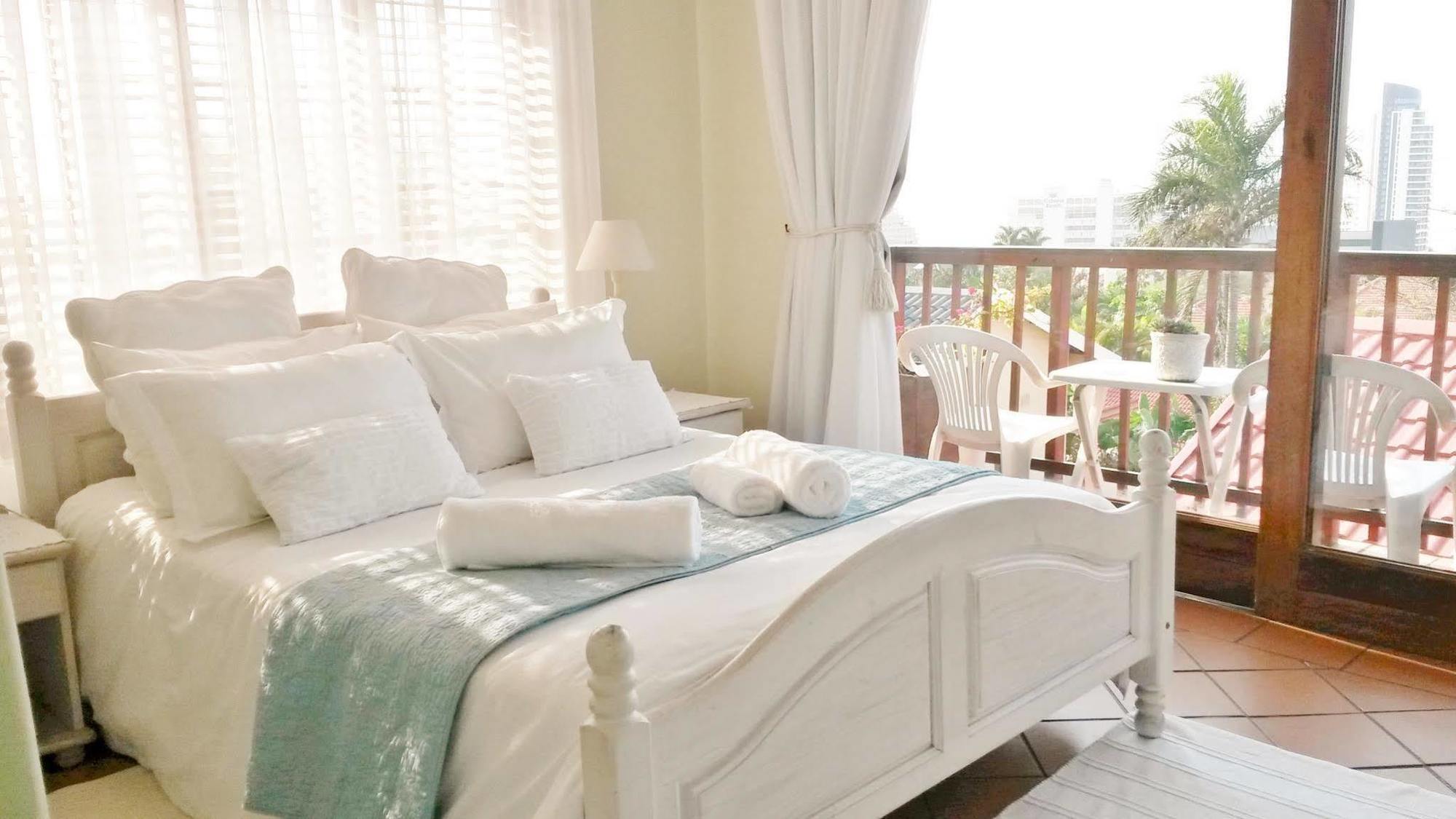 Umbrella Tree B&B ダーバン エクステリア 写真